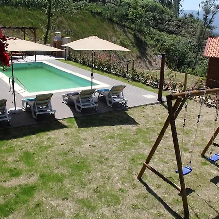 Chale De Montanha Com Lareira ויירה דו מיניו